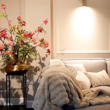 The Bed & Wellness Oisterwijk Sauna, Jacuzzi, Luxury