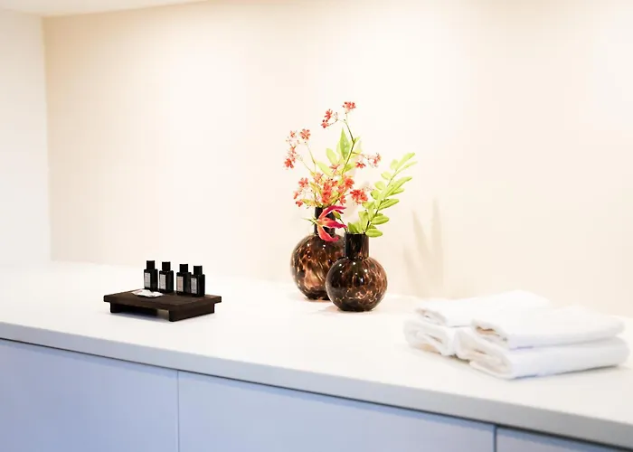 The Bed & Wellness Oisterwijk Sauna, Jacuzzi, Luxury بيت خشبي