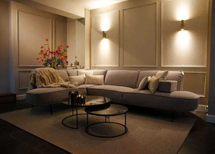 بيت خشبي The Bed & Wellness Oisterwijk Sauna, Jacuzzi, Luxury Moergestel