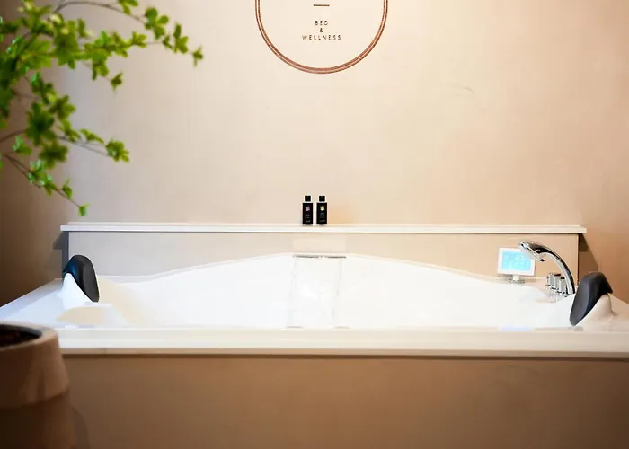 بيت خشبي The Bed & Wellness Oisterwijk Sauna, Jacuzzi, Luxury